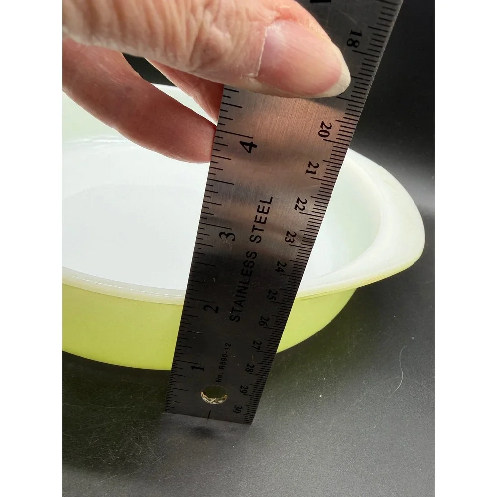 Pyrex‎ Round #221 Casserole Dish